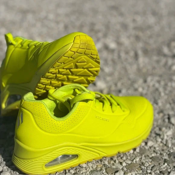 Skechers UNO Neon Green Women's Sneakers - Picture 3 of 6